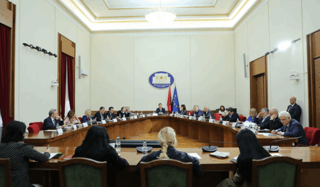 Miratohet kërkesa e opozitës, nesër në Kuvend mocion me debat për situatën e krimit