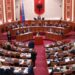 Balluku flet për herë të parë nga Kuvendi si e pandehur, opozita braktis sallën
