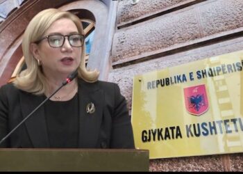 Drejtoi tri vite Gjykatën Kushtetuese, Holta Zaçaj jep mesazhin e lamtumirës