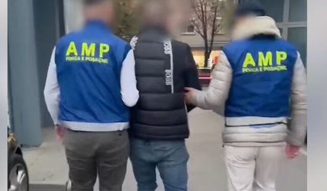 Mori 20 mijë euro për të “zgjidhur punë” në shtet, arrestohet ish-punonjësi i Gardës