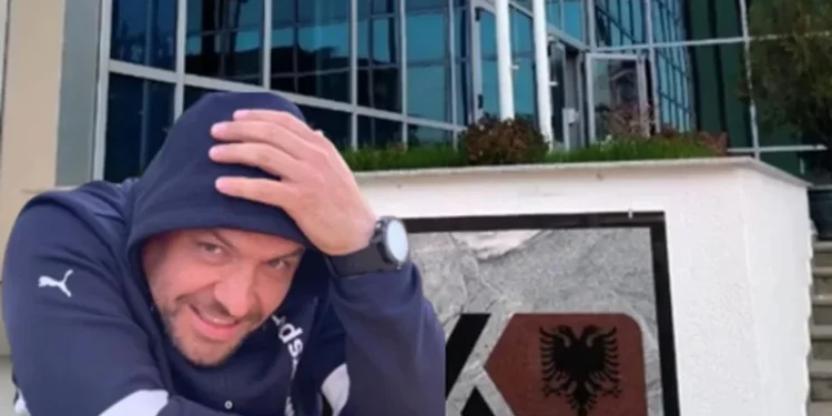 Oficeri i Antiterrorit shkëmbente fotot e kokainës me trafikantët: E bukur duket