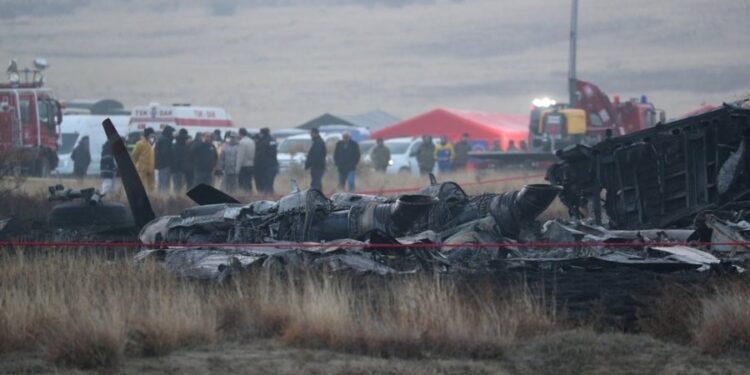 Detaje të reja nga rrëzimi i avionit ushtarak në Turqi, asnjë i mbijetuar