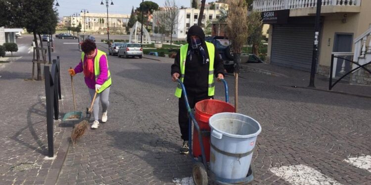 Loja e pistë e tre kompanive me tenderat e pastrimit të qyteteve, që po grabit miliarda lekë