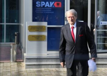 SPAK i çon fletëthirrje Sali Berishës, do të pyetet për 21 janarin