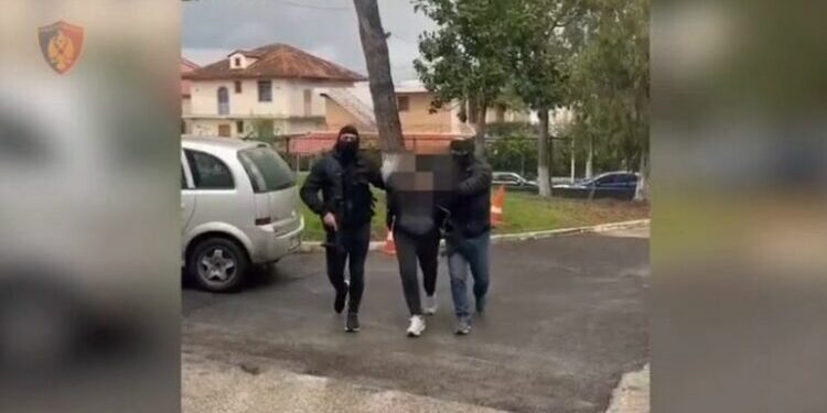 Në kërkim ndërkombëtar për trafik droge, arrestohet fieraku me dy identitete