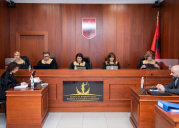 KPA lë në fuqi shkarkimin e gjyqtares Herila Çela