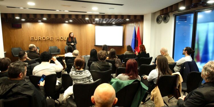Sesioni informues mbi thirrjen “Culture Moves Europe” në Europe House