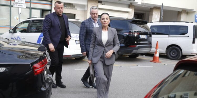 Çështja Balluku/ BIRN: Anuloi tenderin 140 mln euro dhe shpalli fitues “INTEKAR – ASL”, me ofertë 190 milionë euro!