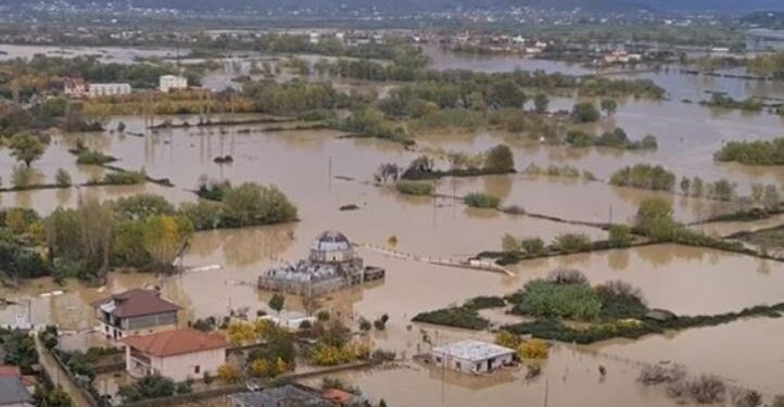 Moti i keq në Lezhë/ Çahen argjinaturat në Tale, rrezikohen nga përmbytjet disa banesa