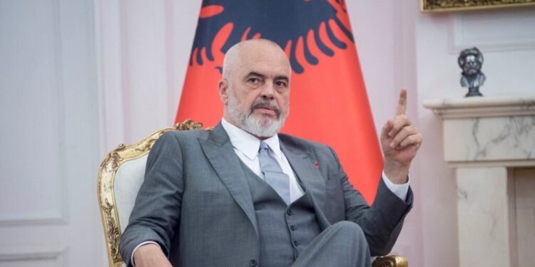 Keq-menaxhimi financiar i qeverisë/ Buxheti hyn në dhjetor me tepricë 500 mln euro