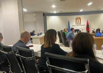 KLP pranon kërkesën e SPAK, Joni Keta zgjidhet kreu i ri i “FBI-së shqiptare” në unanimitet të plotë