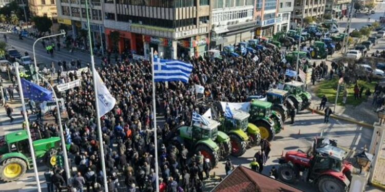 Ndalimi i importeve, naftë pa taksa dhe heqje e TVSH-së/ Zbardhen kërkesat e fermerëve grekë për qeverinë