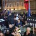 ‘Ali Baba me 40 hajdutë’, pankartat pikante nga protesta e opozitës