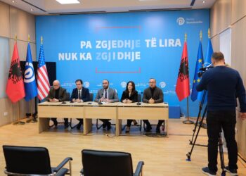 Bardhi: Këshilli i Mandateve të mblidhet urgjentisht për Belinda Ballukun