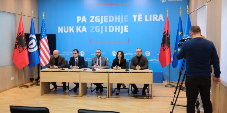 Bardhi: Këshilli i Mandateve të mblidhet urgjentisht për Belinda Ballukun