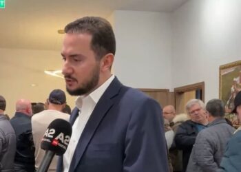 “Kam bërë burg për PD-në”/ Salianji humb durimin me Berishën, kërkon ripërtëritjen e partisë