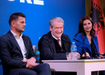Salianji nisi takimet me demokratët, Berisha: Ne jemi parti e hapur, çdo njeri ka të drejtë të kritikojë brenda forumeve