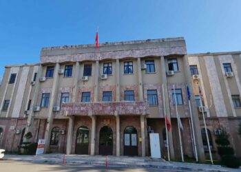 Kompania nën hetim nga SPAK, Bashkia Mat i dhuron tenderin 800 mijë eurosh  Doriana Muratit