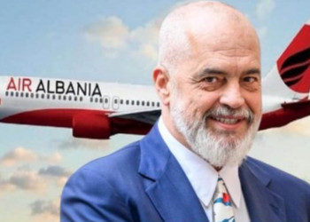 Fundi pa lavdi i flamurit të qeverisë/ Autoriteti i Aviacionit Civil pezullon Air Albanian