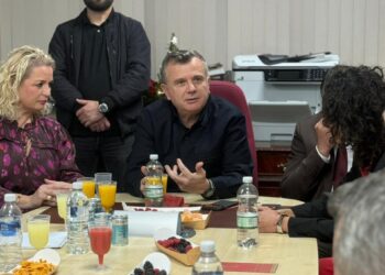 PS drejt zgjerimit në Britani, Balla takon Lordët dhe sipërmarrësit shqiptarë në Londër