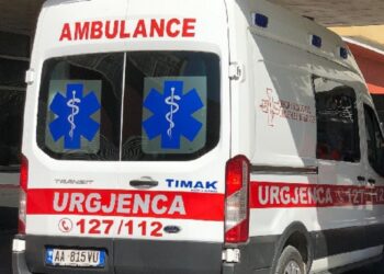 U godit me top në kraharor gjatë lojës së futbollit, humb jetën 42-vjeçari