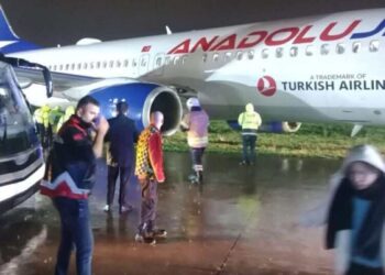Incidenti, avioni i linjës Prishtinë- Stamboll del nga pista
