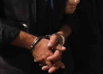 Dhunoi rëndë bashkëjetuesen shtatzënë, arrestohet në Serbi 24-vjeçari shqiptar