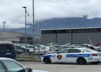 Arrestohen tre shtetas turq në Rinas