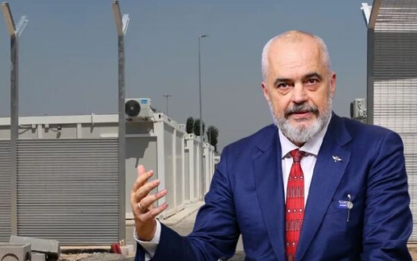 Emigrantët e huaj azil në Shqipëri, Rama “azil” në Europë