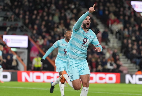 Realizoi golin e parë, trajneri i Burnley për Brojën: Jam i kënaqur!