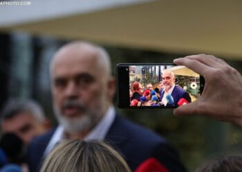 Korrupsioni gjuhësor si efekt anësor i korrupsionit politik
