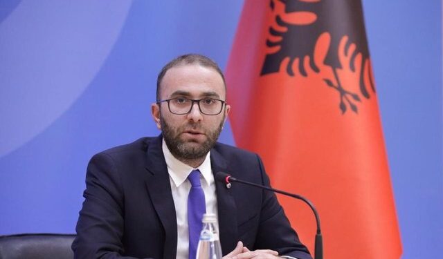 Shabani Avokat i Popullit, Bardhi: Peleshi keqpërdori firmat tona, votimin do ta çojmë në Kushtetuese