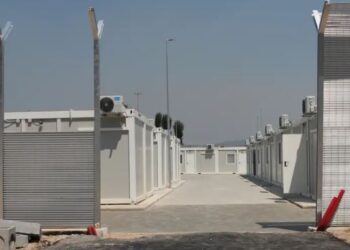 Projektvendimi/ Shqipëria parashikon ngritjen e 20 qendrave të reja pritëse për emigrantët nga Siria, Libani e Gaza, ja qytetet ku do të vendosen kampet