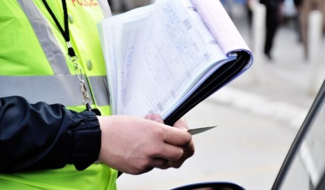 Me rastin e festave të fundvitit, Policia ‘lum’ gjobash në Tiranë