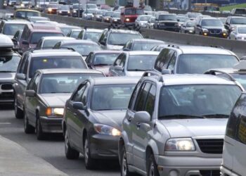 Hyjnë në fuqi çmimet e reja të referencës për zhdoganimin e mjeteve të përdorura, rritje deri në 25%