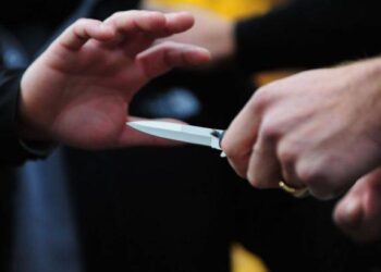 “Pse më zure rrugën?”/ Zbardhet sherri mes adoleshentëve në shkollën në Sarandë
