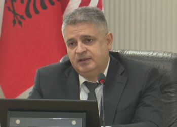 Gara për kreun e ri të SPAK, Adnan Xholi shpalos platformën: Koha për të goditur kriminalitetin me hetime penale dhe pasurore! Korrupsioni i zyrtarëve të lartë…