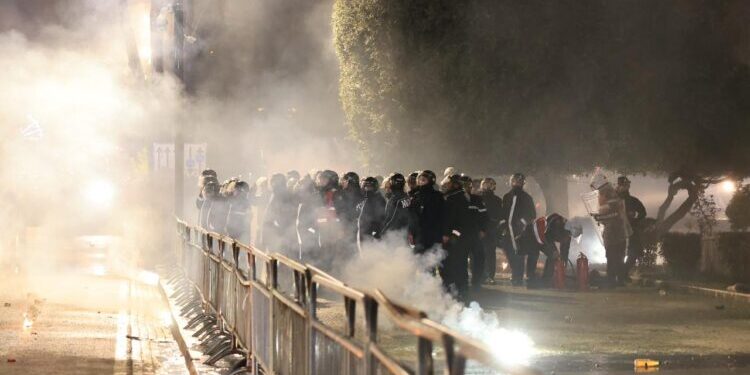 Safe Journalist: Siguria e gazetarëve u rrezikua nga policia gjatë protestës së 24 janarit