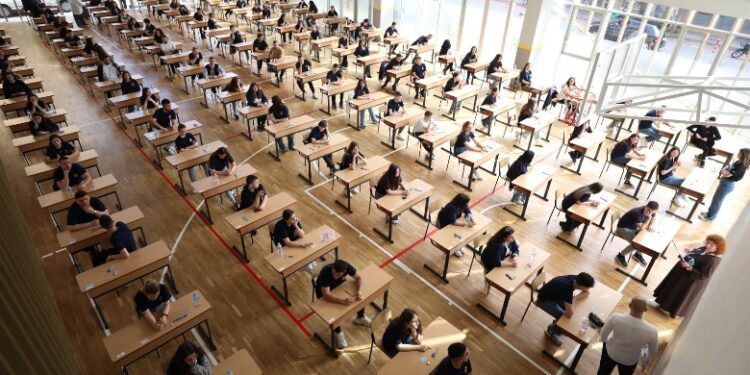 Publikohet rregullorja e Maturës Shtetërore 2026/ Ja datat e provimeve për maturantët