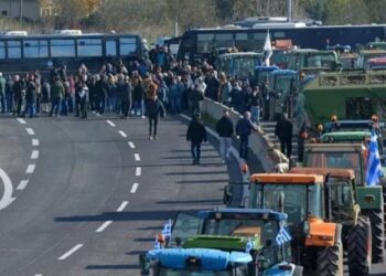 Fermerët grekë nuk i ndalin protestat, bllokohet sërish aksi Kakavijë-Janinë