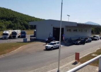 Pas protestës tre ditore së kamionistëve, rifillon qarkullimi në kufirin Shqipëri–Maqedoni e Veriut