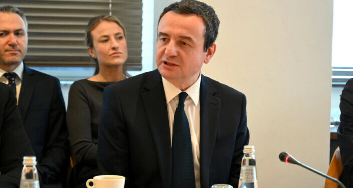 Ambasadorët e BE-së takojnë Kurtin: Dialogu me Serbinë thelbësor për integrimin