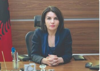 Elidiana Çelaj dhe hijet e korrupsionit në AKUM, lidhja e fortë me Ceno Klosin