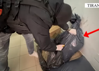 Po transportonte në thasë 60 kg kanabis, arrestohet 52-vjeçari në Krujë; droga me vlerë 60 mijë euro