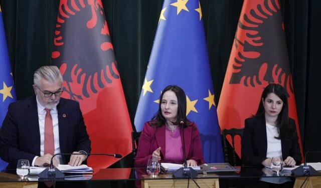 Procedura e përshpejtuar për ligjet e BE-së, parlamenti rrezikon të humbë rolin demokratik