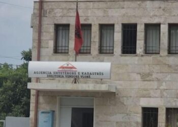 Shkrihet kadastra e Vlorës, zhvendoset në Tiranë
