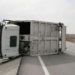 Përmbyset kamioni në autostradën Durrës–Tiranë