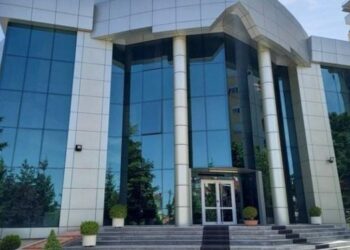 Si u zhdukën 22 mln lekë nga pensionet e të moshuarëve në Bilisht