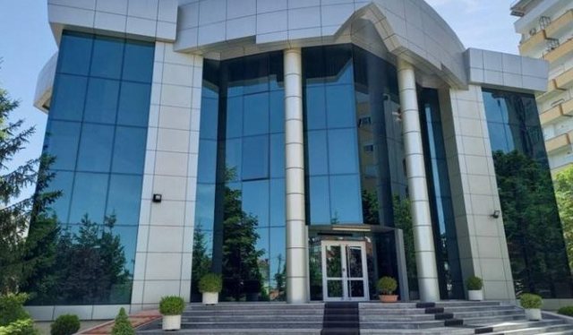 Si u zhdukën 22 mln lekë nga pensionet e të moshuarëve në Bilisht