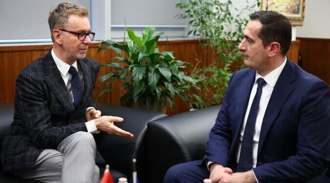 Krimi i organizuar dhe korrupsioni/ Gonzato takim me kreun e SPAK: Të forcohen kapacitetet hetimore